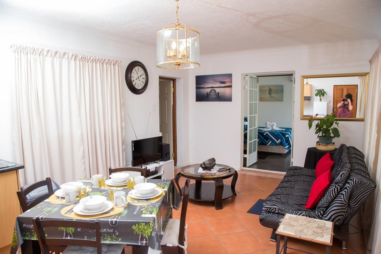 Hotel 29 Polvy Street Mbombela Esterno foto
