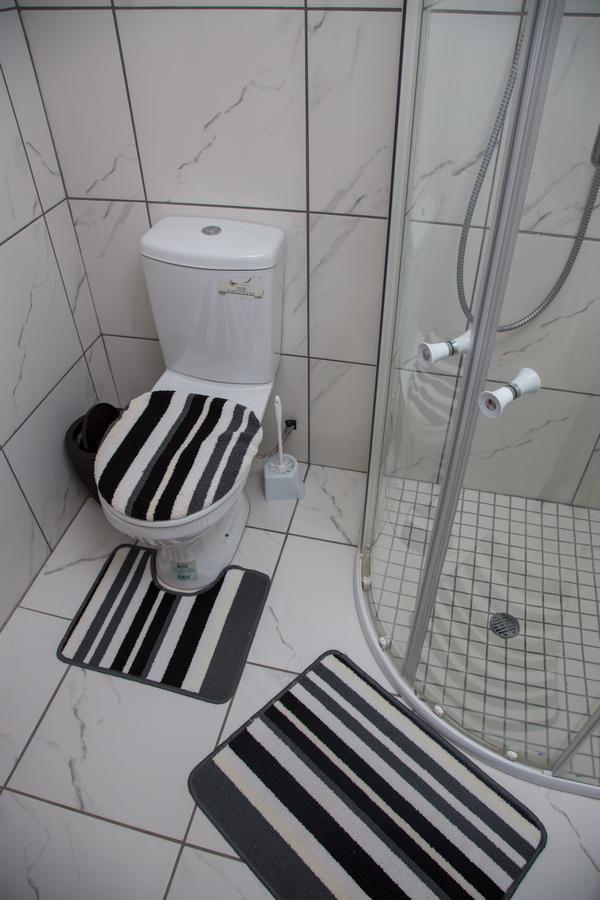 Hotel 29 Polvy Street Mbombela Esterno foto